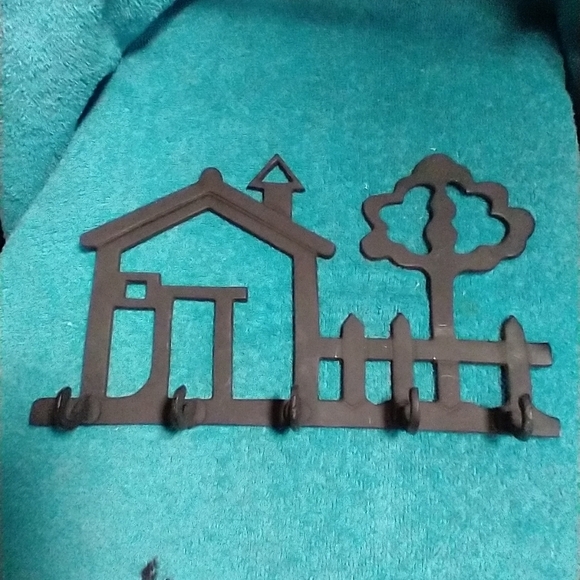 Black Metal Wall Hook Decor Key Holder House Tree vintage - Picture 1 of 4
